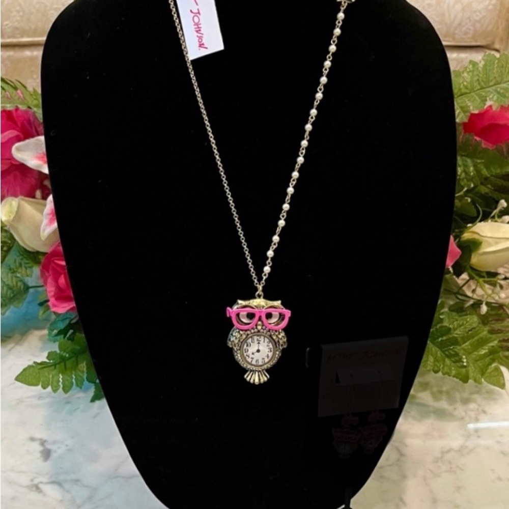 Betsey Johnson Owl Pendant Necklace
